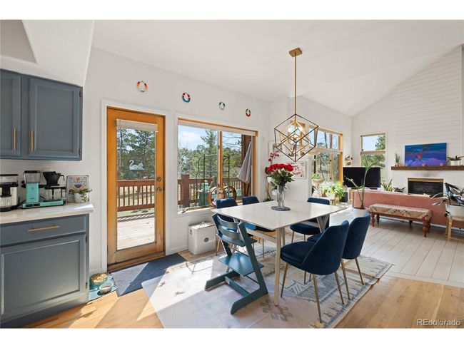 21505 Spring Creek Rd, House other with 3 bedrooms, 3 bathrooms and null parking in Buffalo Creek CO | Image 13