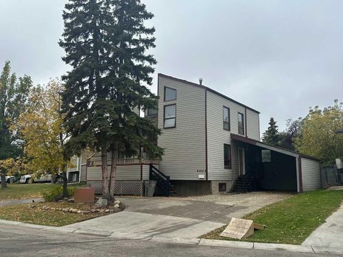 12114 95b Street, Grande Prairie, AB, T8V5C8 | Card Image
