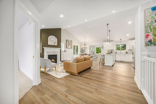 Unit 79 Rose Ridge Ct Ne, Rockford, MI, 49341 | Card Image