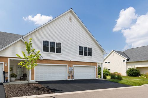 2145 Old School Rd, Mound, MN, 55364-1674 | Card Image