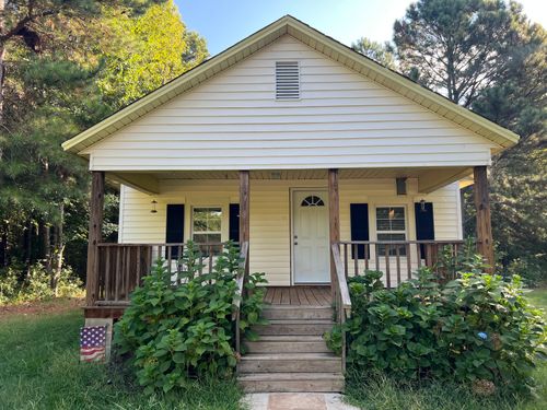 440 Christmas Tree Rd, Bowersville, GA, 30516-2325 | Card Image