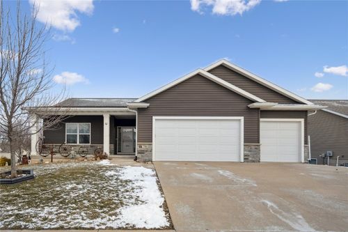 718 Wild Pine Court, Springville, IA, 52336 | Card Image