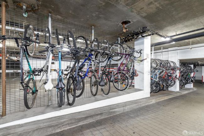 UNIT-302 - 111 Chestnut St, Condo with 2 bedrooms, 2 bathrooms and 1 parking in San Francisco CA | Image 44