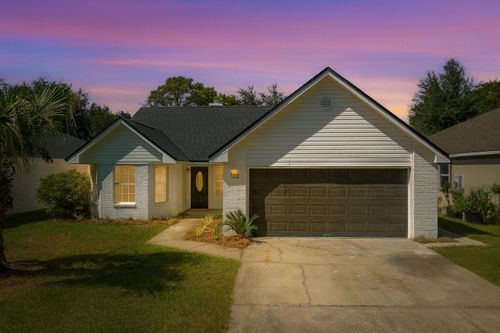 102 Wright Dr, Niceville, FL, 32578-4228 | Card Image