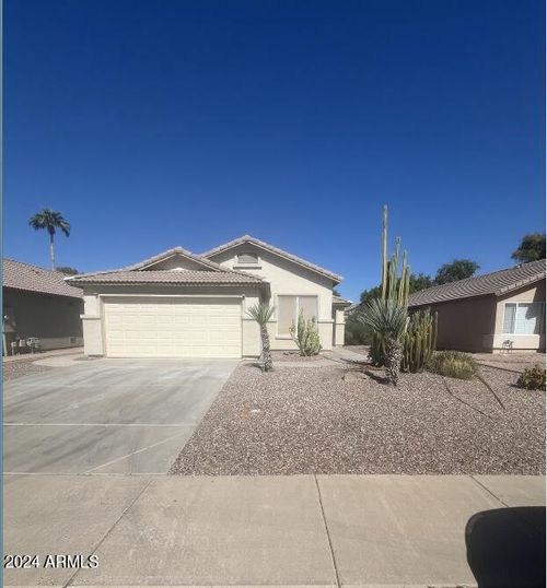 3950 E Pinon Ct, Gilbert, AZ, 85234-3240 | Card Image