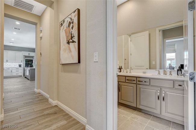 UNIT-1069 - 11280 Granite Ridge Dr, Condo with 4 bedrooms, 5 bathrooms and null parking in Las Vegas NV | Image 36