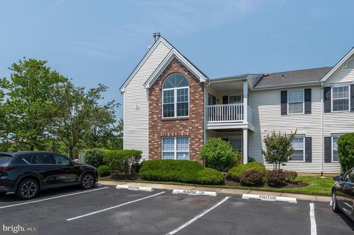2006 Staghorn Dr, MOUNT LAUREL, NJ, 08054-6952 | Card Image