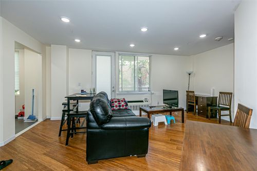 apt-3b-55 S Middle Neck Rd, Great Neck, NY, 11021-3414 | Card Image