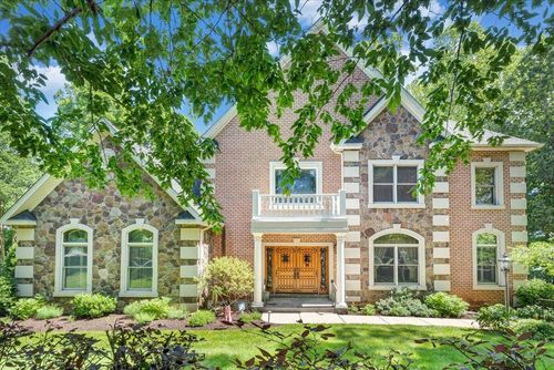 723 Fox Chase Rd, Wirtz, VA, 24184-4399 | Card Image
