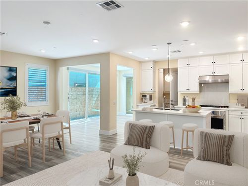 27524 Orchard Ln, San Pedro, CA, 90732-4652 | Card Image