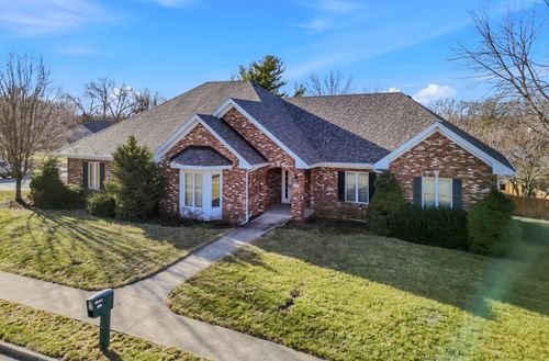 500 Sudbury Dr, COLUMBIA, MO, 65203-6037 | Card Image