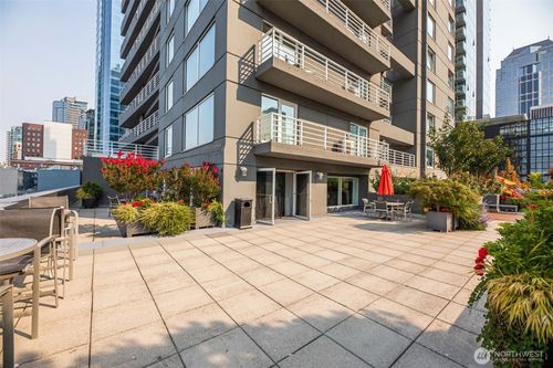 2106-1415 2nd Ave, Seattle, WA, 98101-2072 | Card Image