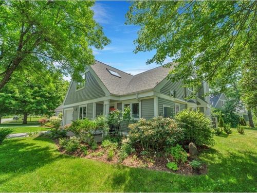 51-165 Cumberland Rd, Burlington, VT, 05408-2476 | Card Image