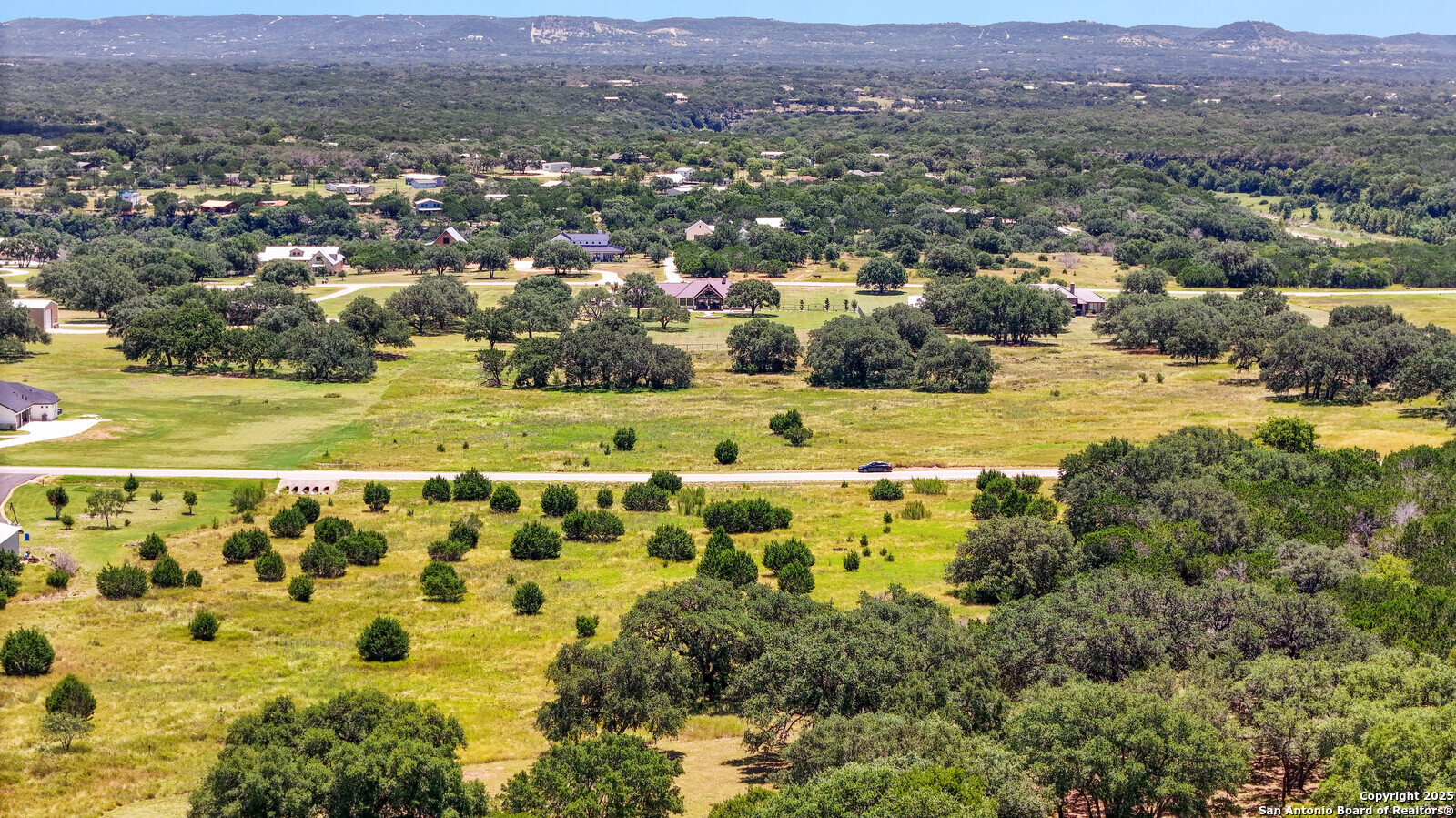 Land in Bandera 5