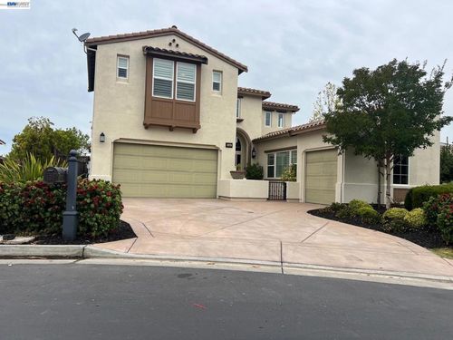 132 Dunfirth Ct, Hayward, CA, 94542 | Card Image