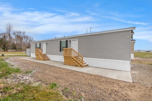 33-59733 Decatur Rd, Cassopolis, MI, 49031-8422 | Card Image