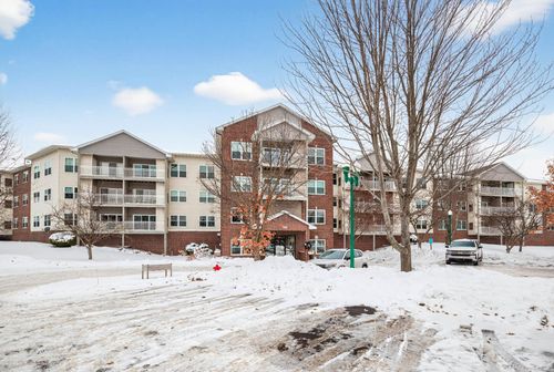 124-2231 Penn Place, North Saint Paul, MN, 55109 | Card Image