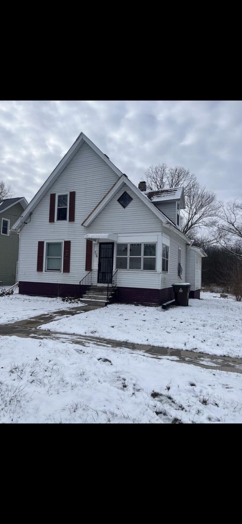 806 S Eaton St, Albion, MI, 49224-2154 | Card Image