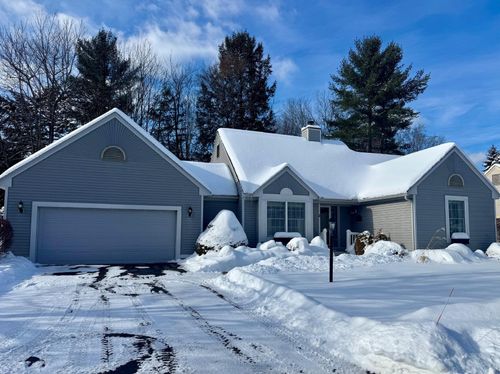 2 S View Dr, Keene, NH, 03431-4934 | Card Image