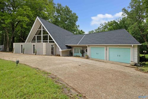 102 Fern Cv, Florence, AL, 35634-2345 | Card Image