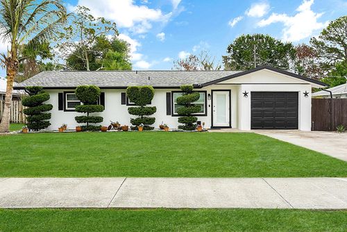 266 20th Ave, Vero Beach, FL, 32962-2703 | Card Image