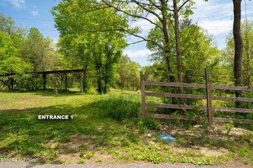 674 Paint Rock Valley Rd, Philadelphia, TN, 37846-3847 | Card Image