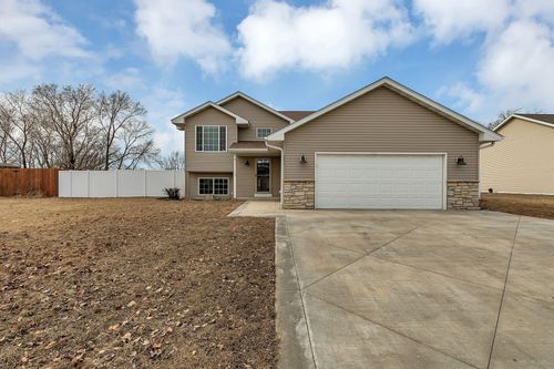 331 Hodge Podge Rd Ne, Kimball, MN, 55353-4311 | Card Image