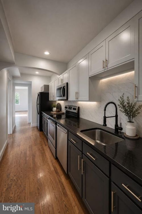 8-1400 Oglethorpe St Nw, WASHINGTON, DC, 20011-8118 | Card Image