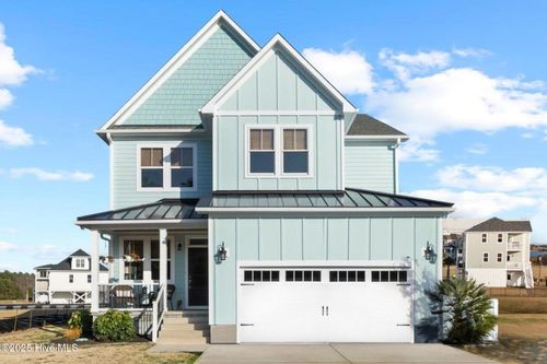 817 Sweetgrass St, Holly Ridge, NC, 28445-6012 | Card Image