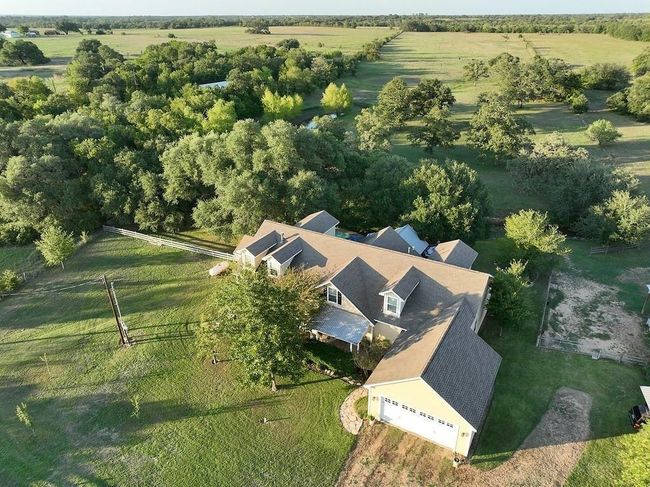 8456 Schuster Rd, Home with 5 bedrooms, 4 bathrooms and 2 parking in Ledbetter TX | Image 28