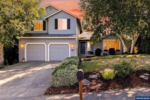 22754 Sw Martin Ct, Sherwood, OR, 97140-9474 | Card Image