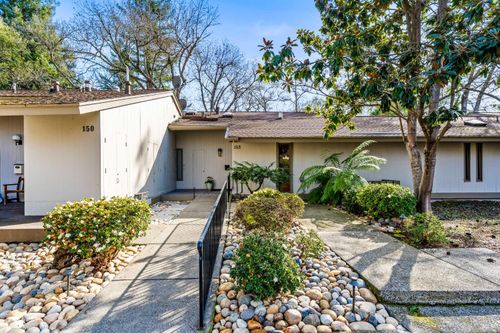 152 Bonnie Brook Dr, Napa, CA, 94558-1210 | Card Image