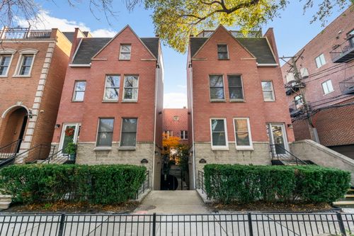 d-2415 N Janssen Ave, Chicago, IL, 60614-2039 | Card Image