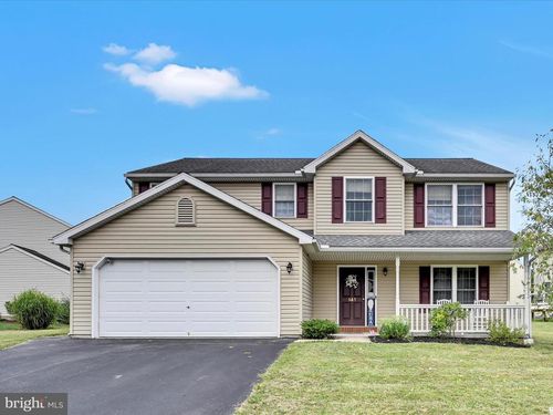 141 Creek View Dr, JONESTOWN, PA, 17038-8526 | Card Image