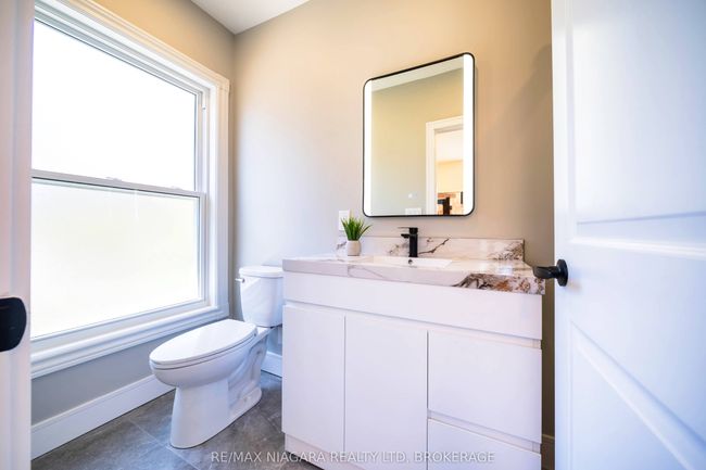 269 King St, House other with 4 bedrooms, 6 bathrooms and 4 parking in Niagara on the Lake ON | Image 43
