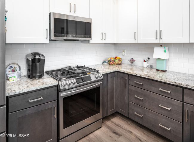 Subway Tile Backsplash | Image 7