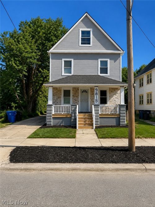 9815 Aetna Rd, Cleveland, OH, 44105-2249 | Card Image