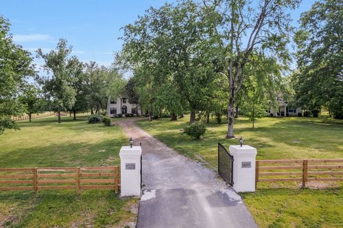 4519 Murfreesboro Rd, Franklin, TN, 37067-7813 | Card Image