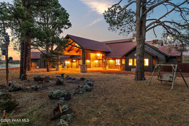 Main Home - Front | Image 11