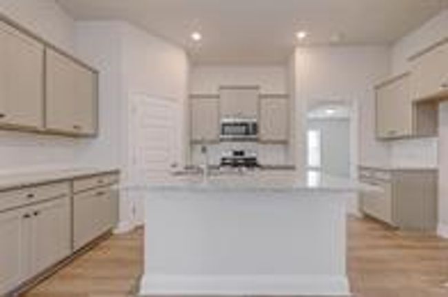 416 Bryan Way, House other with 4 bedrooms, 2 bathrooms and 2 parking in Angleton TX | Image 6