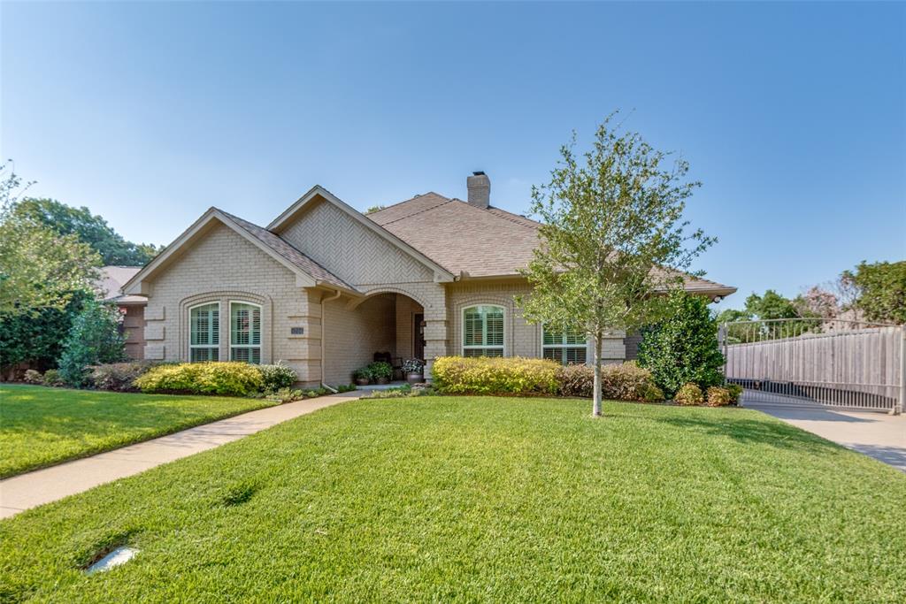 Willow Park Dr, Arlington, TX 76017
