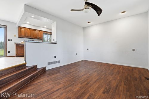 7383 Fisher Rd, Grant Twp, MI, 48032-1002 | Card Image