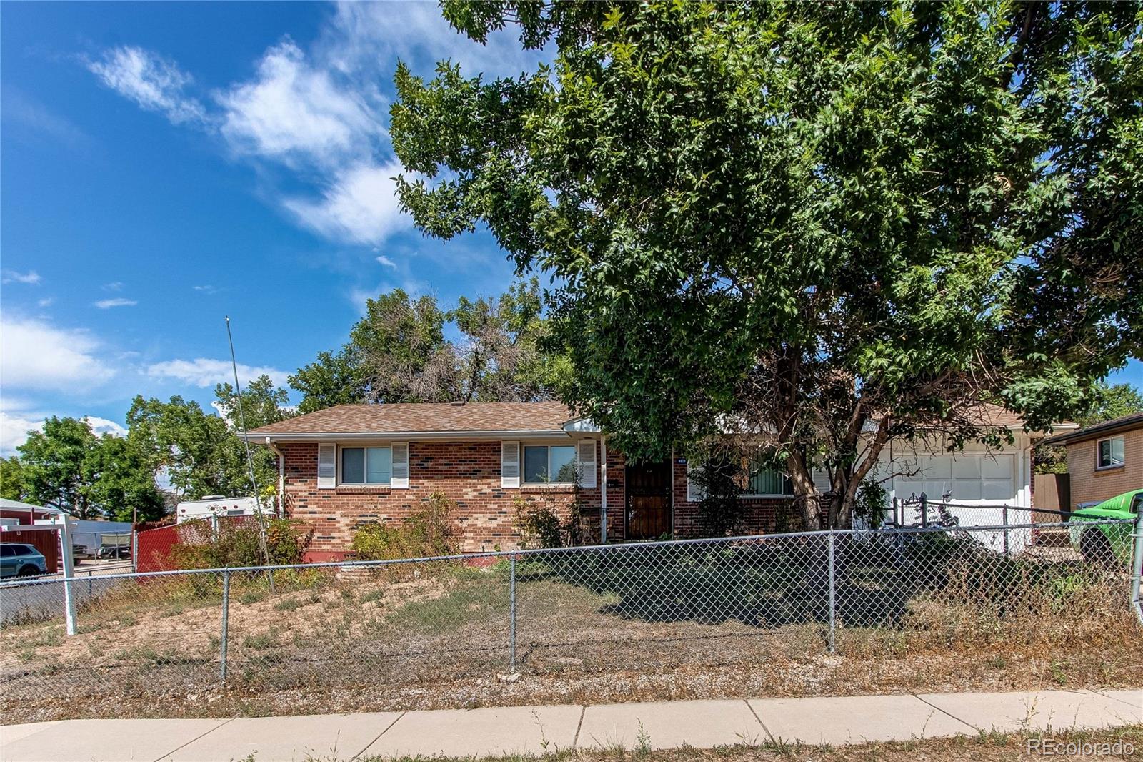 Greenwood Blvd, Denver, CO 80221