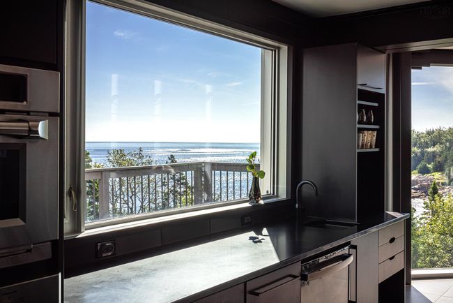 20 Ashley Dr, House other with 3 bedrooms, 4 bathrooms and 3 parking in Halibut Bay NS | Image 13