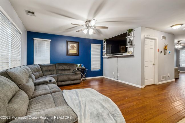241 3 Rd Ave, House other with 4 bedrooms, 3 bathrooms and null parking in Berkeley NJ | Image 14