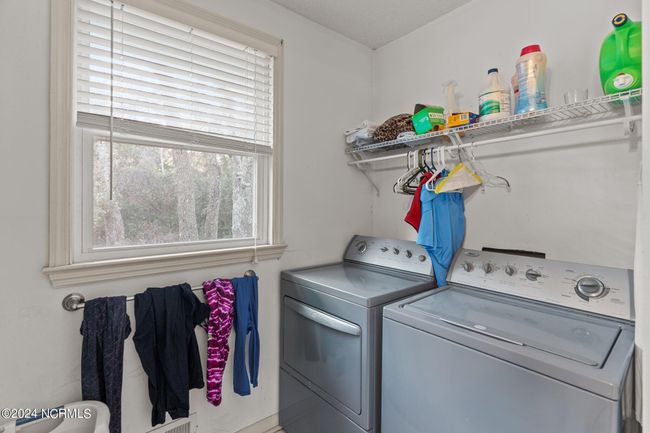 630 Fourth Ave S, House other with 4 bedrooms, 2 bathrooms and 1 parking in Kure Beach NC | Image 8