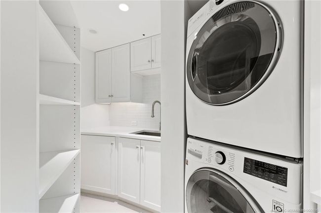 APT-140 - 2920 Dune Dr, Condo with 3 bedrooms, 3 bathrooms and 2 parking in Stuart FL | Image 67