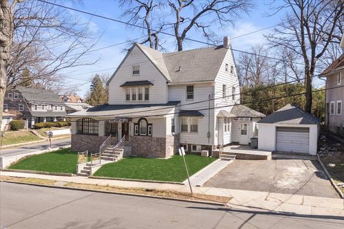 401 Seneca Ave, Mount Vernon, NY, 10553-1701 | Card Image