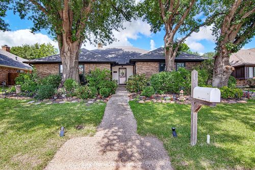 3402 Archway Ct, Arlington, TX, 76016-2304 | Card Image