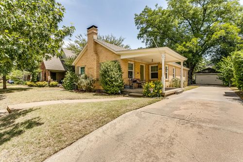 3245 Cockrell Ave, Fort Worth, TX, 76109-2255 | Card Image